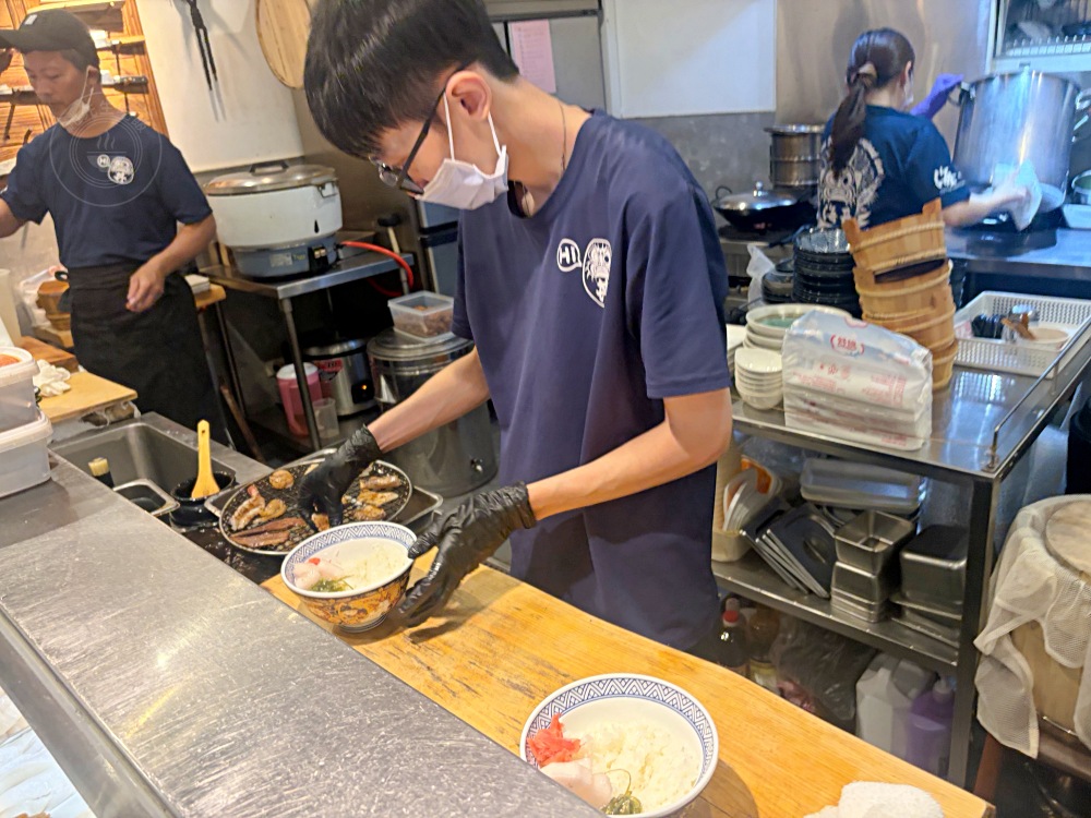 朋友說，不吃爭鮮了，改吃這家料更多，算起來更划算！ @趙先生吃飯
