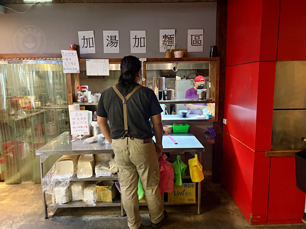 100元吃到飽！挑戰最便宜，牛肉湯麵、豆花、豆漿、飲料隨你吃！ @趙先生吃飯