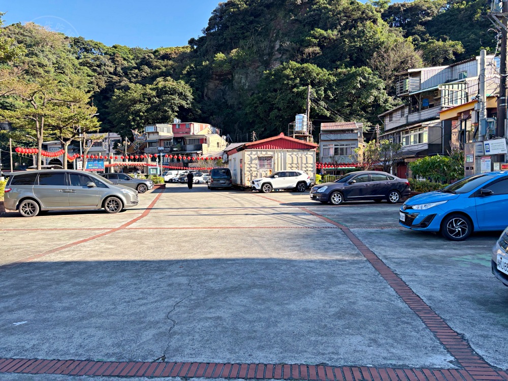 洞穴千萬別亂進！裡面竟然藏著神仙秘境，一線天密道石壁雕刻太震撼！ @趙先生吃飯