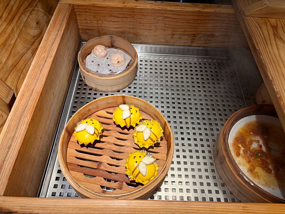 挑戰全台最高級吃到飽，松葉蟹腳、生魚片、干貝、牛排、竟然才千元！ @趙先生吃飯