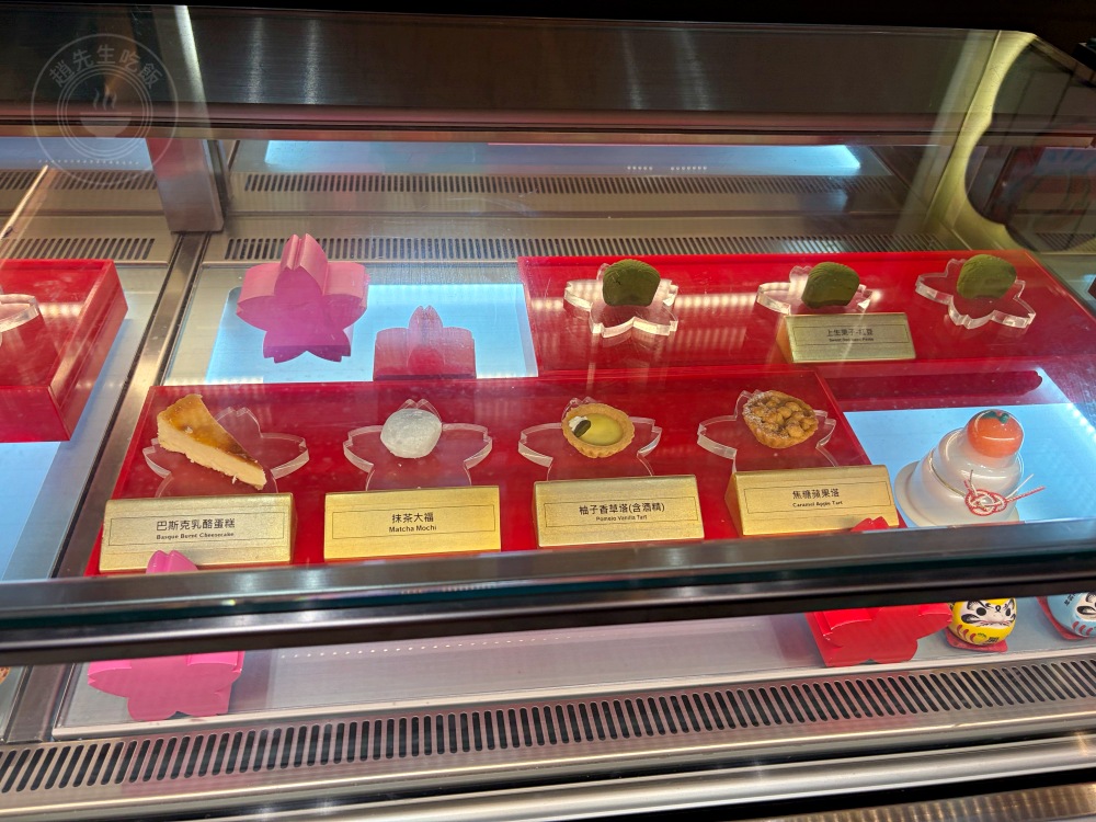 高級料理吃到飽太便宜，師傅補到沒表情，牛排干貝鮑魚生魚片吃到飽！ @趙先生吃飯