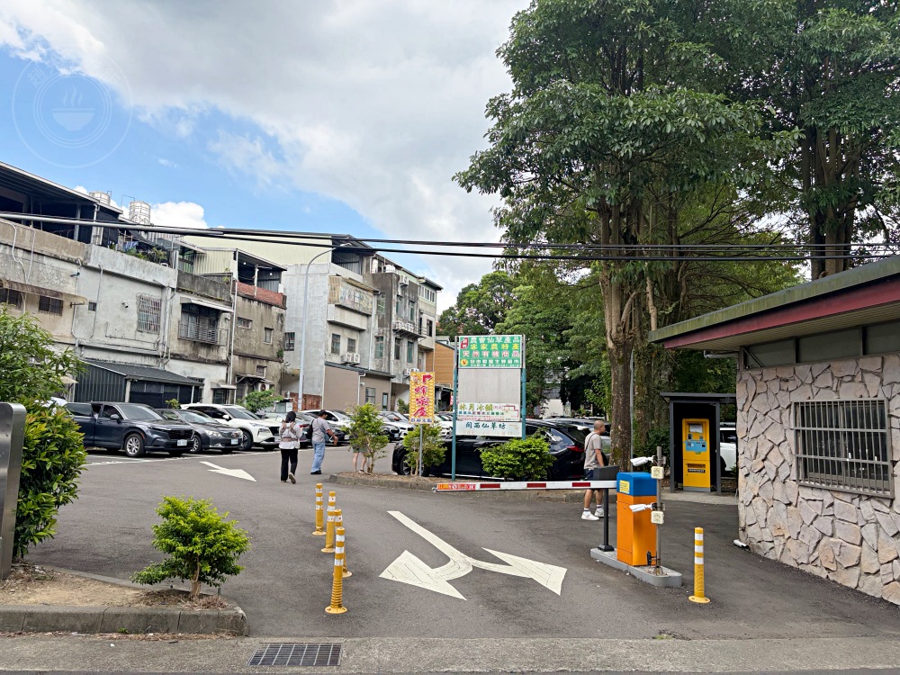 阿伯的70年乾麵店,從小攤車賣到蓋4層樓!還拿到米其林認證,天天排隊 @趙先生吃飯 阿伯的70年乾麵店,從小攤車賣到蓋4層樓!還拿到米其林認證,天天排隊 @趙先生吃飯