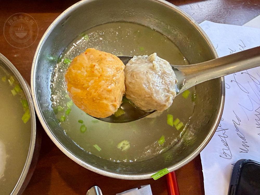 阿伯的70年乾麵店,從小攤車賣到蓋4層樓!還拿到米其林認證,天天排隊 @趙先生吃飯 阿伯的70年乾麵店,從小攤車賣到蓋4層樓!還拿到米其林認證,天天排隊 @趙先生吃飯
